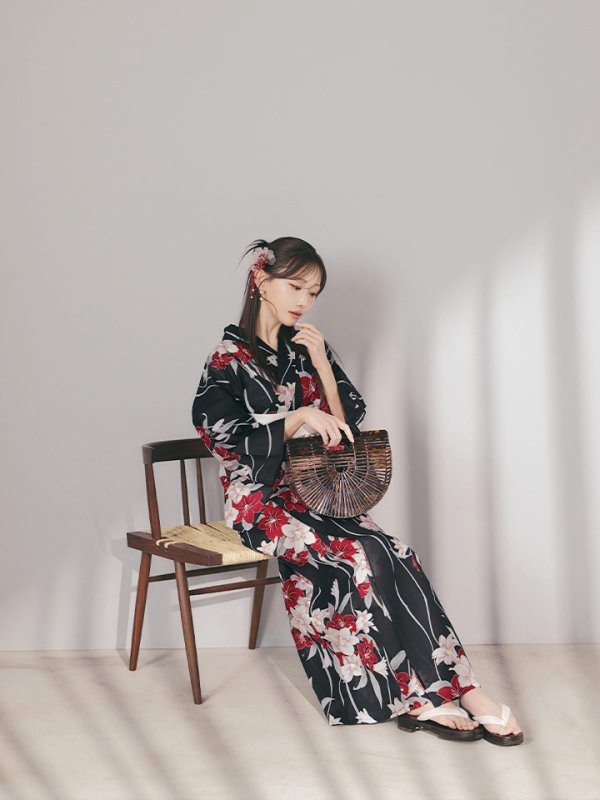 モデル：菅野結以　身長：163cm　着用サイズ：Fサイズ