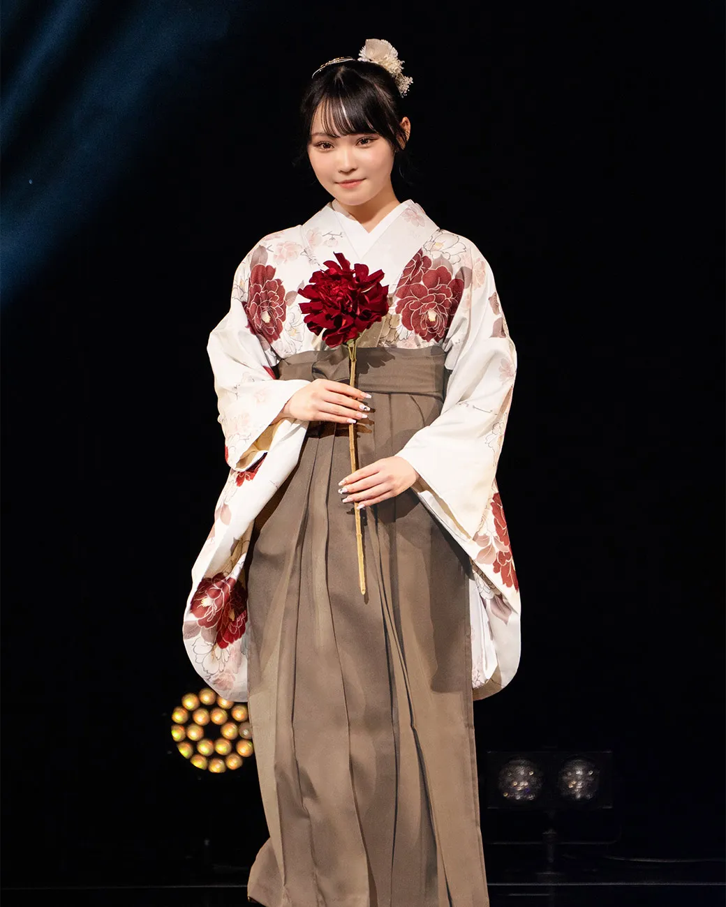 2025WINTER GAKUSEI RUNWAY 袴ステージランウェイレポート54