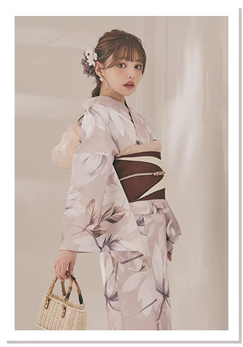 ちぃぽぽ(吉木千沙都)ちゃん着用 ホワイトフラワーブラウン浴衣をチェック