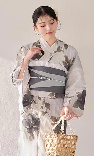 吉井美優さん着用 メロウグレーピオニー浴衣をチェック