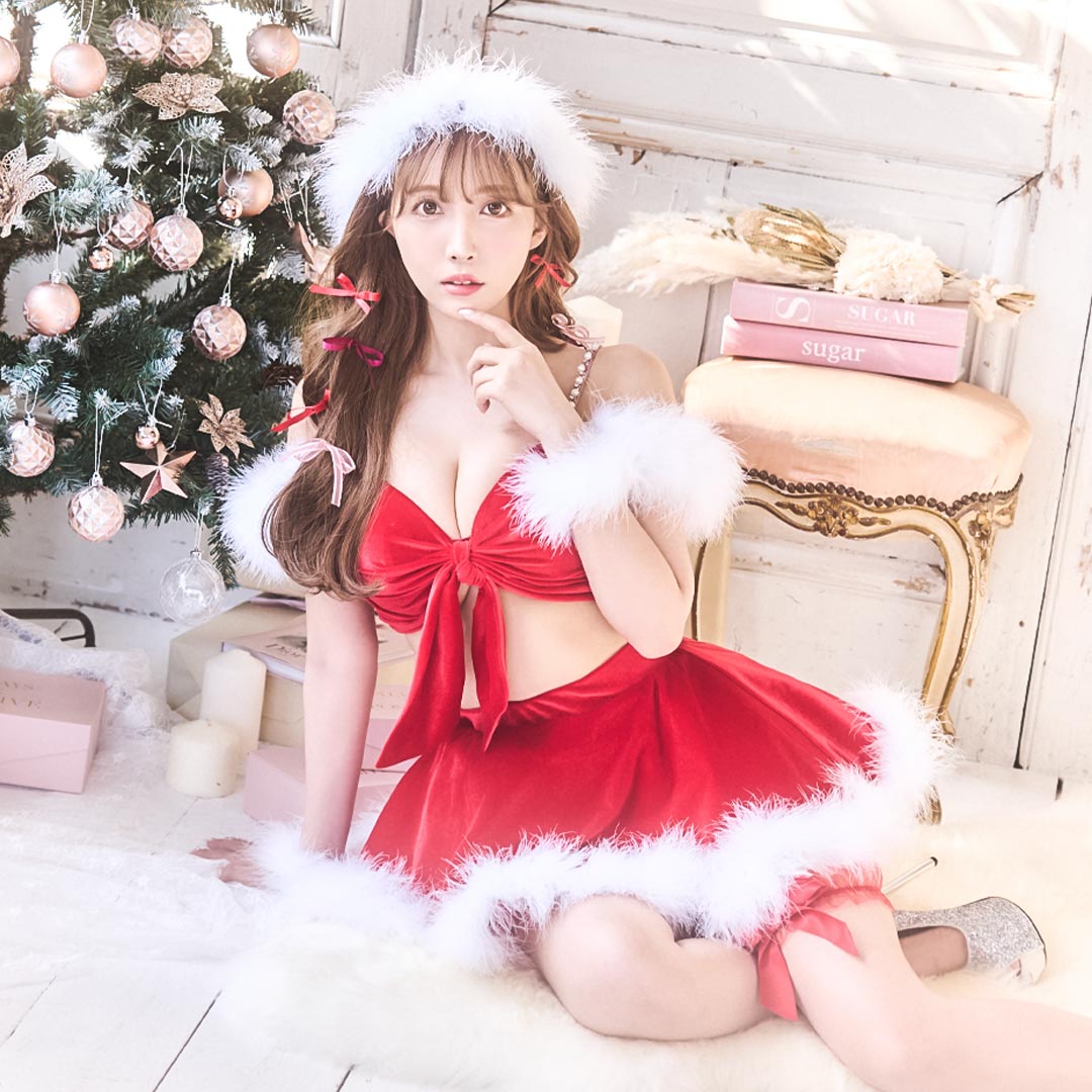 三上悠亜が着る♡サンタコス総まとめ