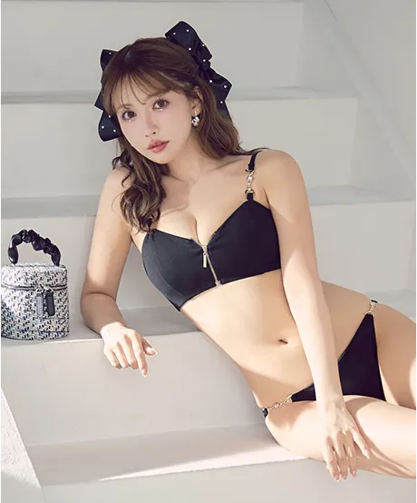 フロントジップビジューチェーンビキニ 2点セット2