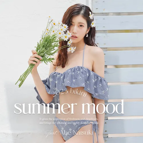 “パッと”目を惹くBIKINI Collection
