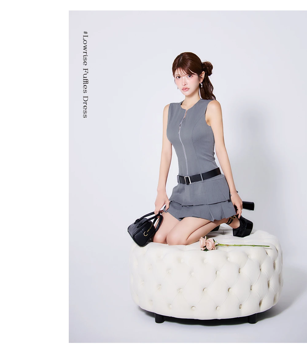 【Glossy/グロッシー】ベルト付き/ ノースリーブ/ センタージップ/ フレア/ ミニドレス/ キャバドレス 1