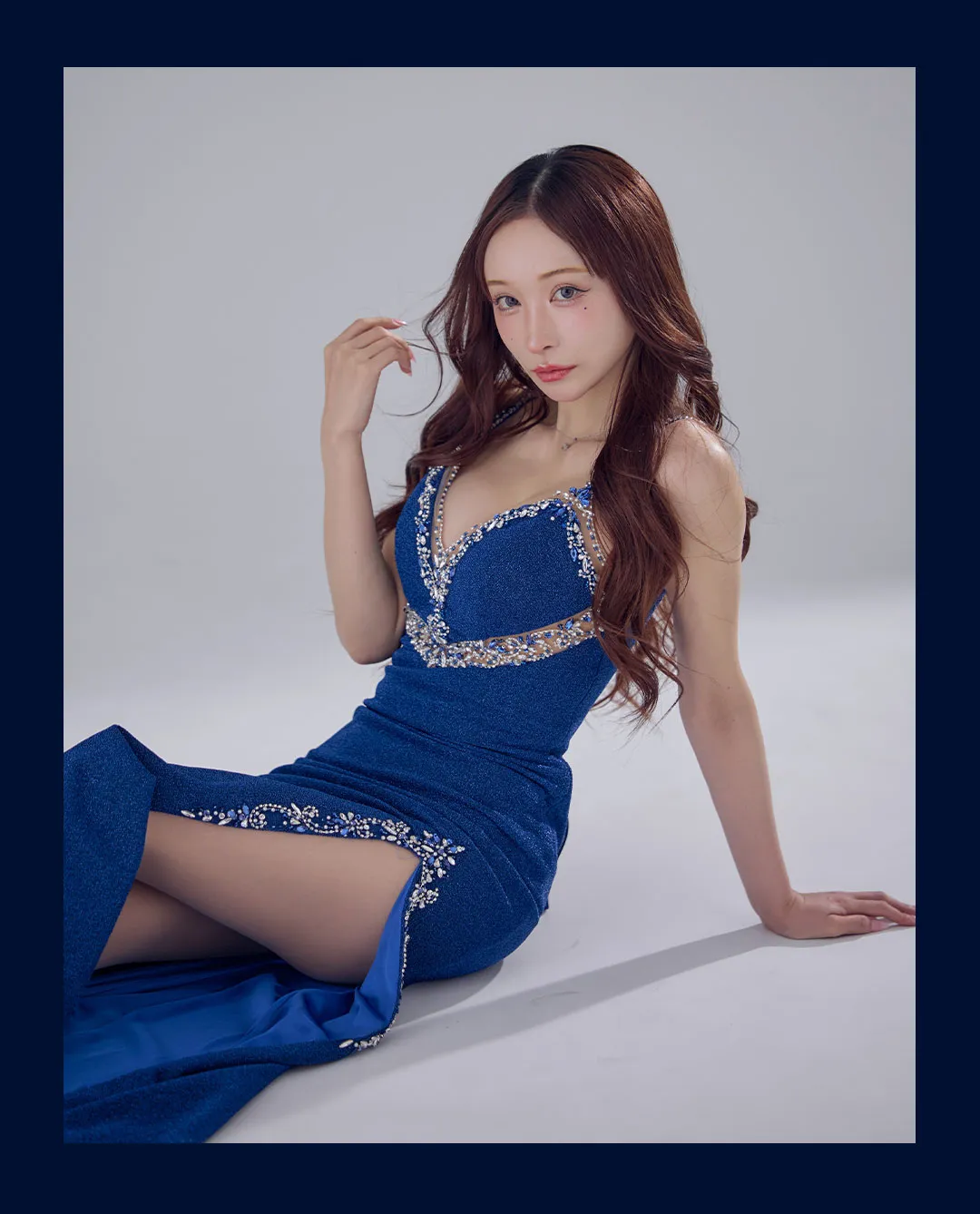三上悠亜&まりんが着る、シフォンドレス5