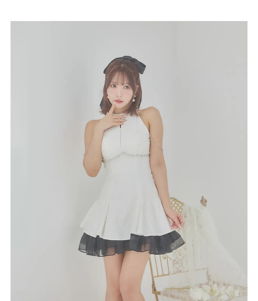 whitw dress feat.ゆめ