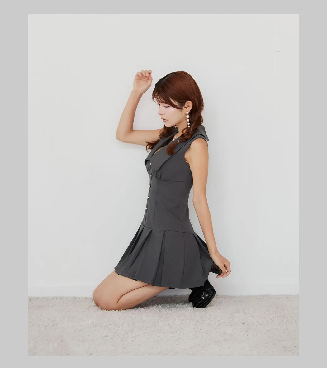 大人かわいい際立つガーリーグレー7Look10