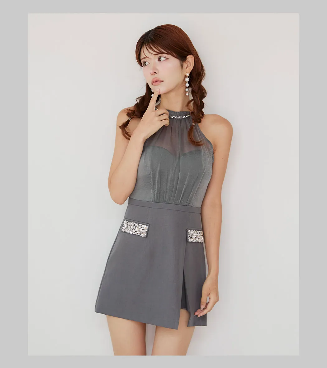 大人かわいい際立つガーリーグレー7Look16
