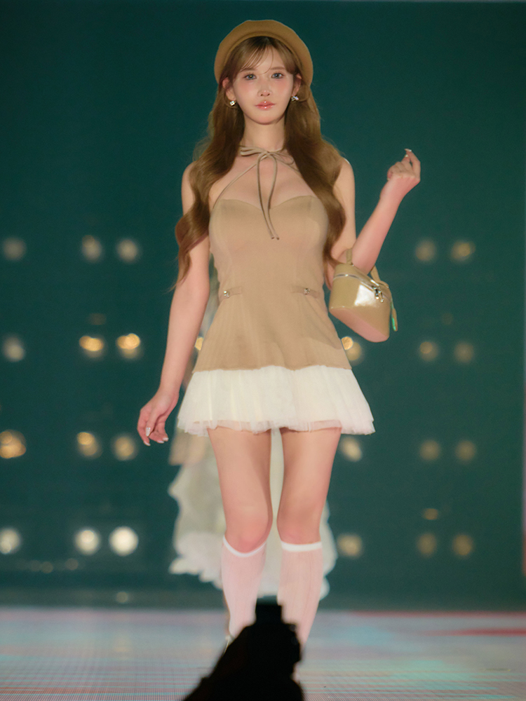 ゆうめろ（JUNGLE TOKYO）｜LOOK 24 関西コレクション 2026 AUTUMN&WINTER 着用ルック