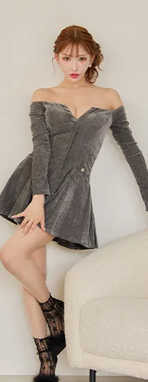 あすかゆめが着こなすフェミニンワンピース4