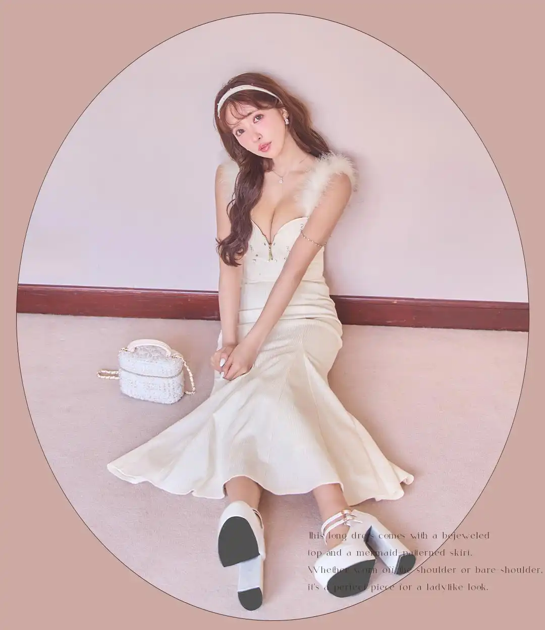 【Glossy/グロッシー】フェザーショルダー/ ビジュー/ リブ/ ロングドレス/ キャバドレス