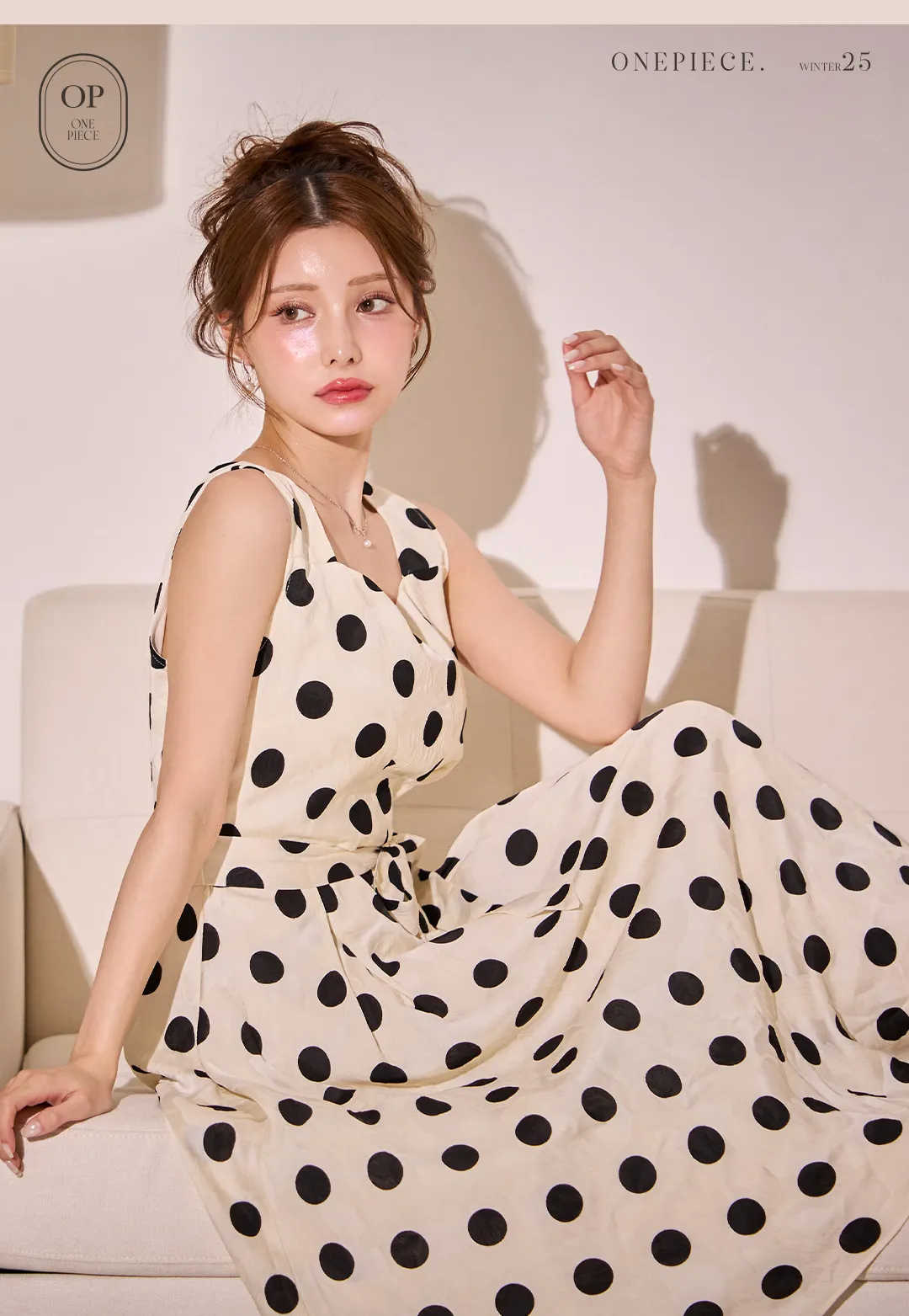 ワンピース / 大粒ドット / スクエアネック / 共布ベルト / レトロ / フィット＆フレア / フェミニン / 可憐 / きちんと感 / デイリードレス 4