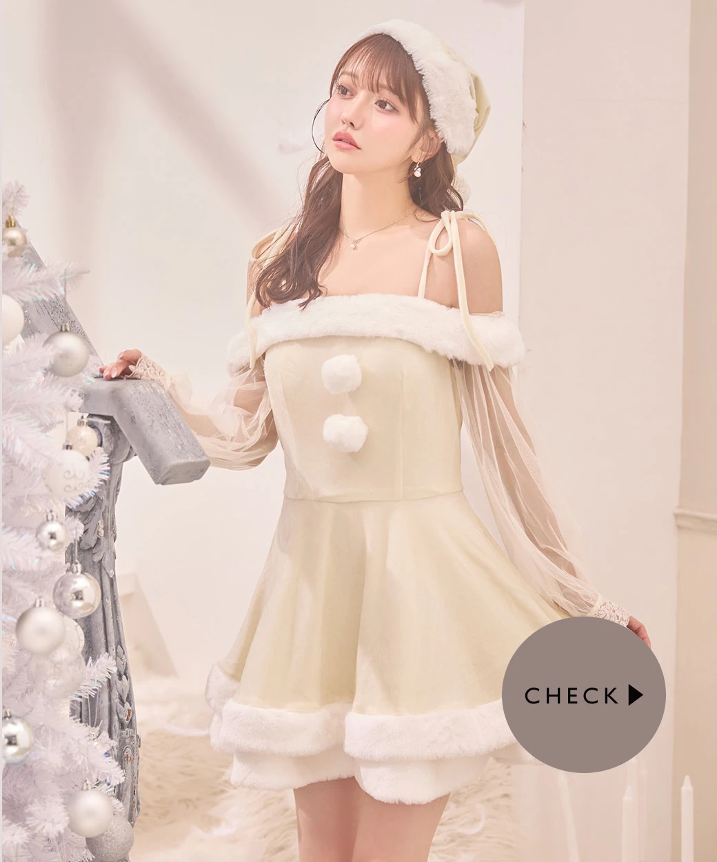 オフショルダーシアーチュールフレアサンタ1