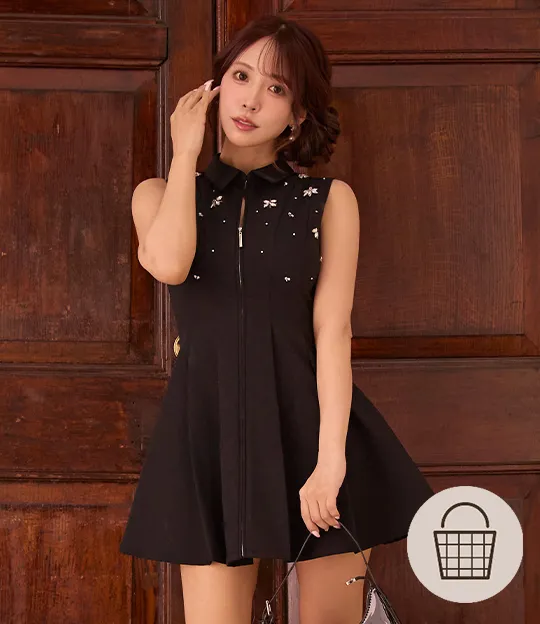 ビジュー / オフショル / アームウォーマー / ブラックドレス / 大人可愛い / エレガント / デコルテ見せ / ゴージャス / 細見え / 高見え