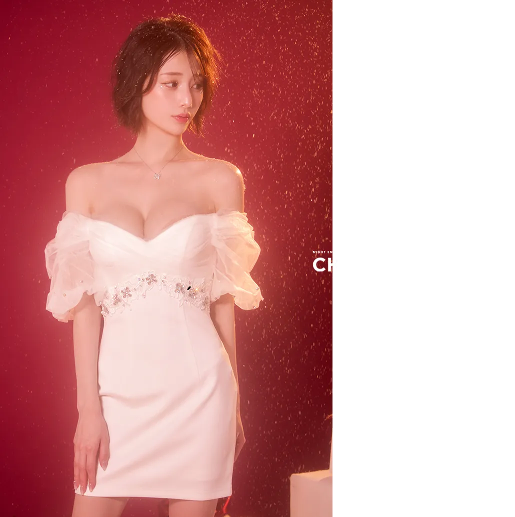 【ROBE de FLEURS Glossy/ローブ・ド・フルール グロッシー】バストカット/ ウエストカット/ 袖あり/ 半袖/ バックル/ ストレッチ/ タイト/ ミニドレス/ キャバドレス