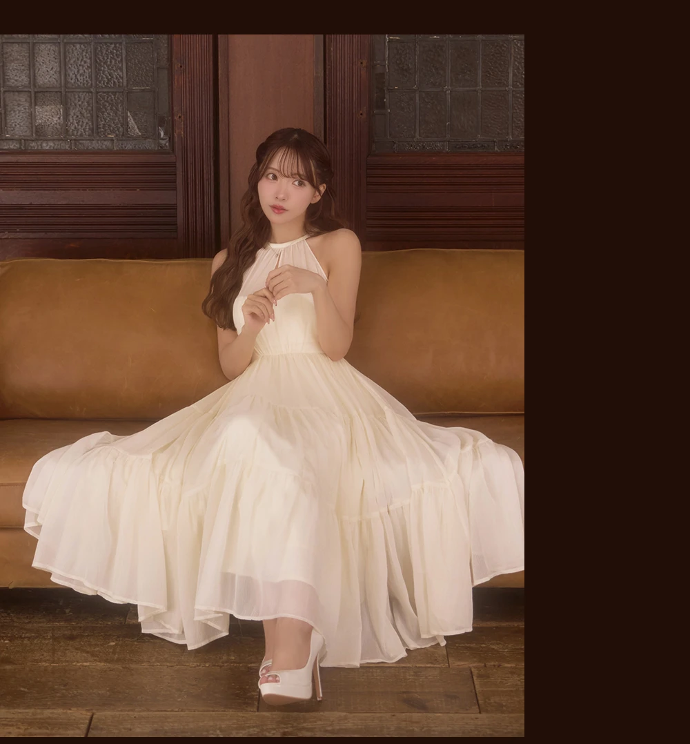 【DEA./ディア】ラメ/ シフォン/ ホルターネック/ シースルー/ シンプル大人系/ ミディアムドレス/ キャバドレス3