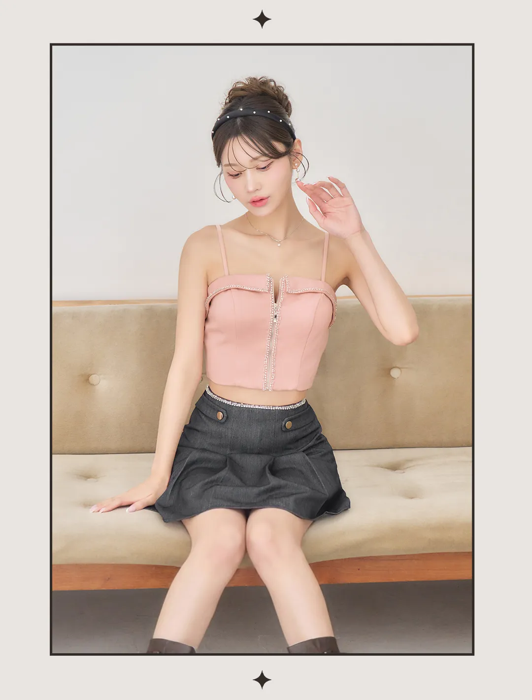 ビジュー トリムデザイン コルセット風 センタージップ 細ストラップ プリーツスカート ハイウエスト見え ボタン装飾 清楚 あざとい 高見え 韓国っぽ 甘辛 4