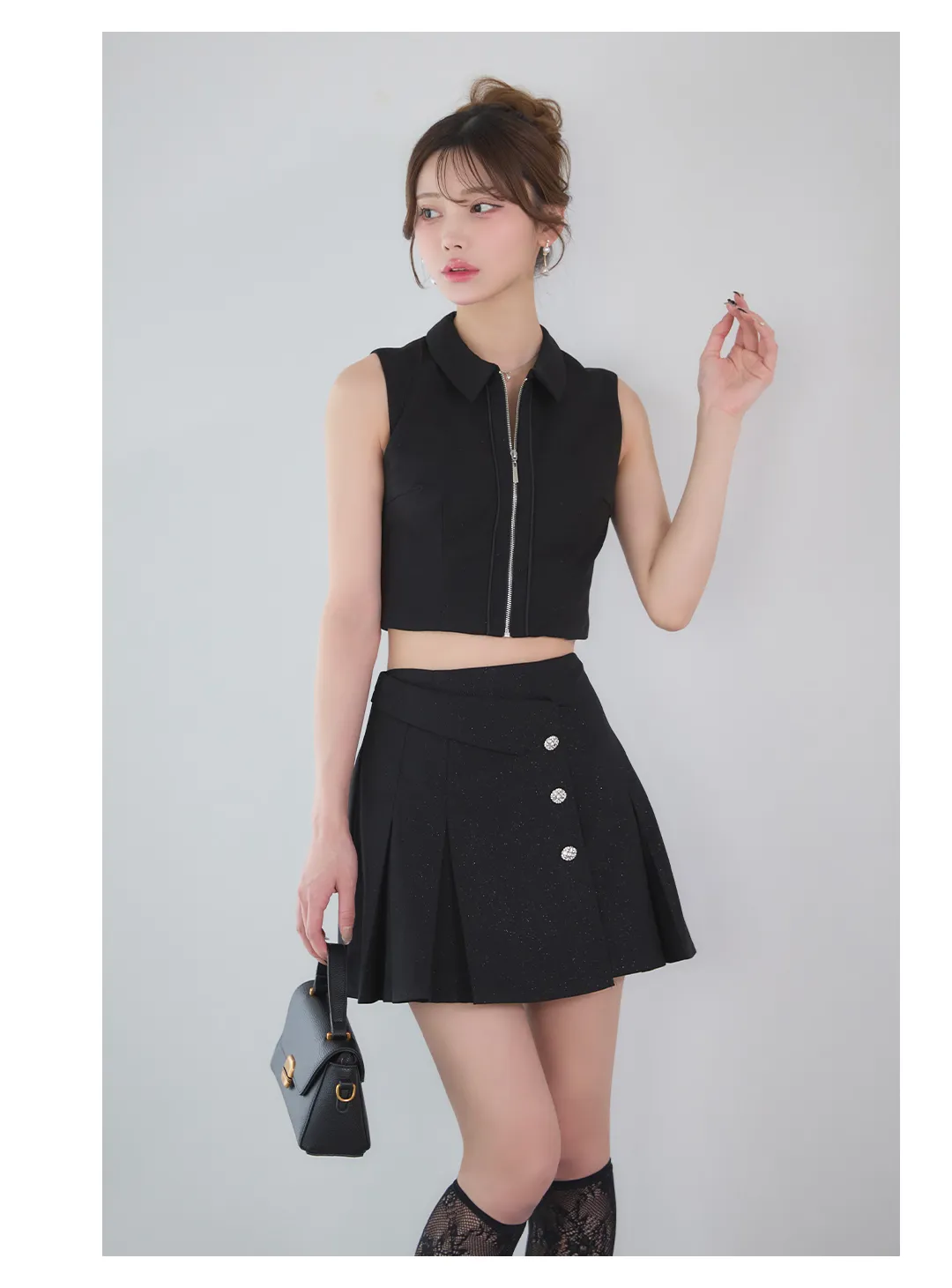 【an /アン】 バイカラーあり/ ラメ/ ビジューボタン/ ノースリーブ/ ウエスト折り返し/ ボックスプリーツ/ バストジップ/ フレア/ セットアップ/ ミニドレス/ キャバドレス