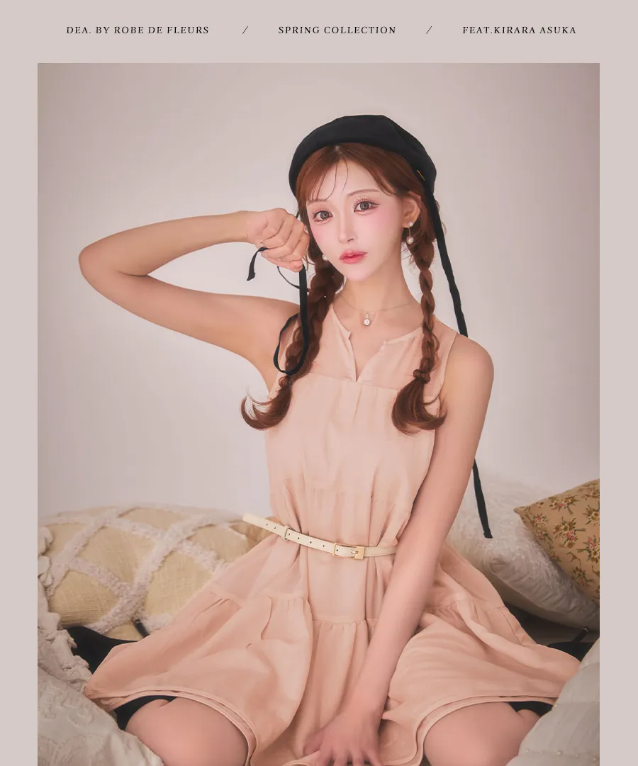 Pure Feminity
透けるシフォンを、味方につけて。
どこから見ても愛らしい、春を先取る最新のドレスアップ。9