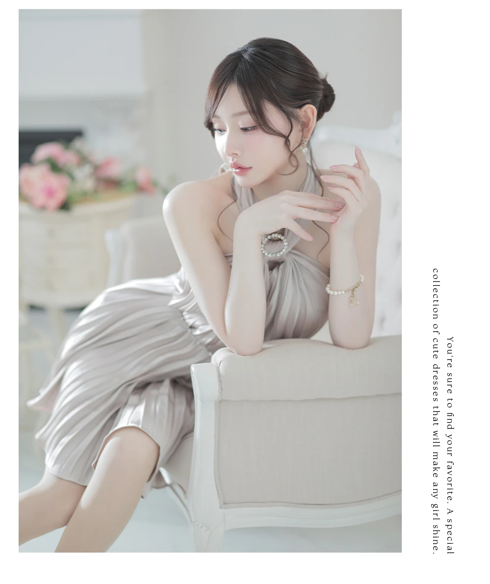 【NIGHTS掲載】XSサイズあり【ANDY/アンディ】ビジュー/ ホルターネック/ チェーンベルト/ ノースリーブ/ フレア/ シフォン/ ミニドレス/ ワンピース/ キャバドレス 3