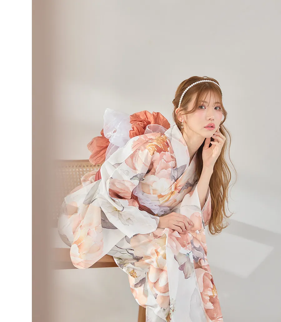 casual mini
モノトーンで魅せる。洗練された大人のカジュアルミニ