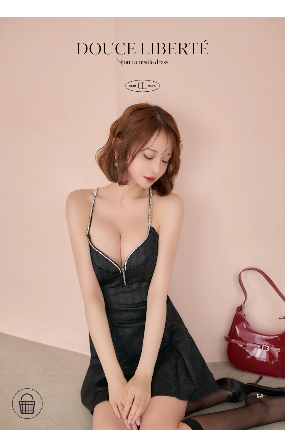 【Glossy/グロッシー】ジップ/ キャミ/ フレア/ ミニドレス/ キャバドレス 1