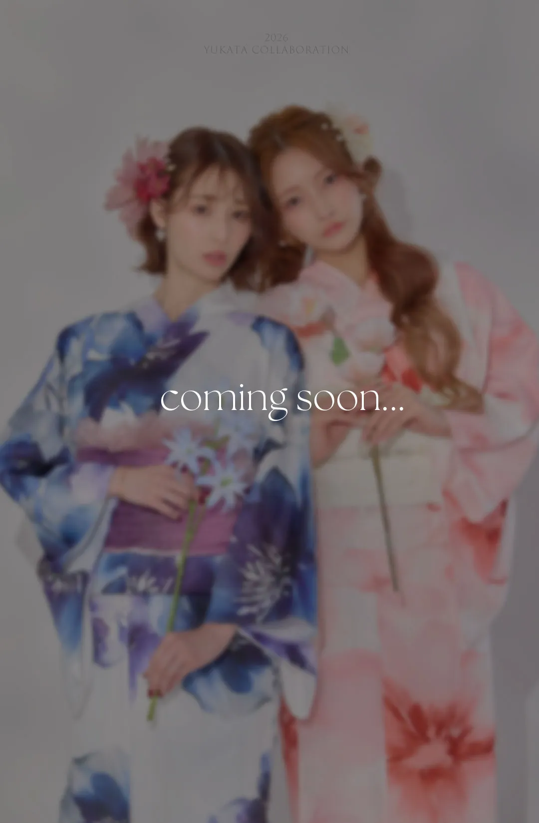 三上悠亜が着るMOCHA FLORAL浴衣-6