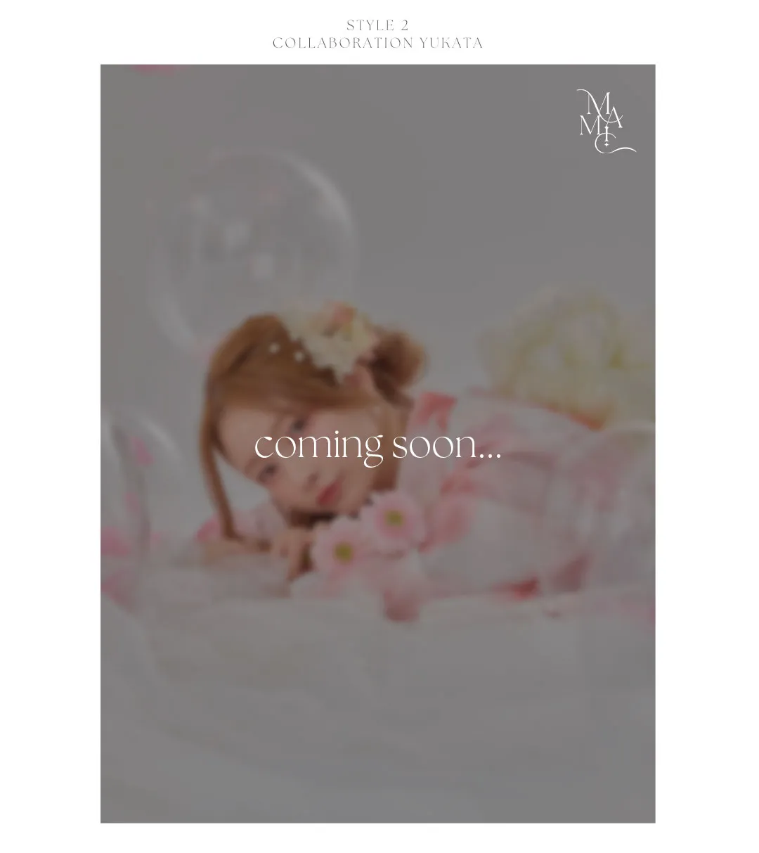 三上悠亜が着るMOCHA FLORAL浴衣-9