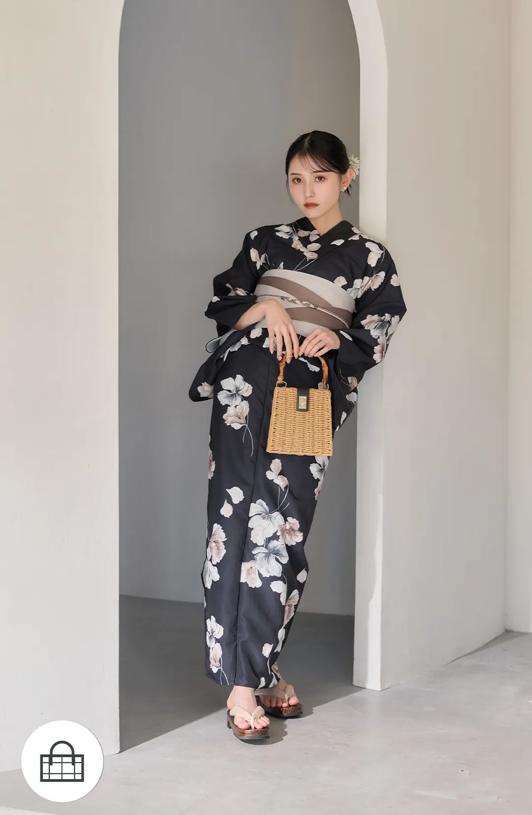 Y-9421-ok-B-F 2026新作浴衣 吉井美優 ネイビー浴衣