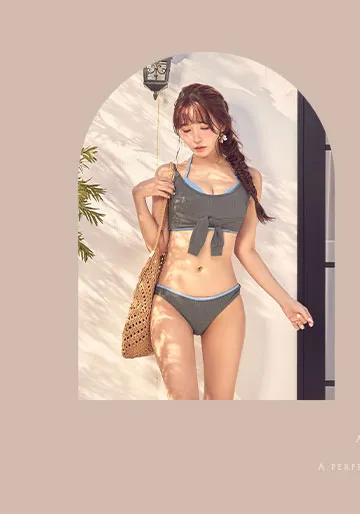 三上悠亜が着る、バイカラー水着-1