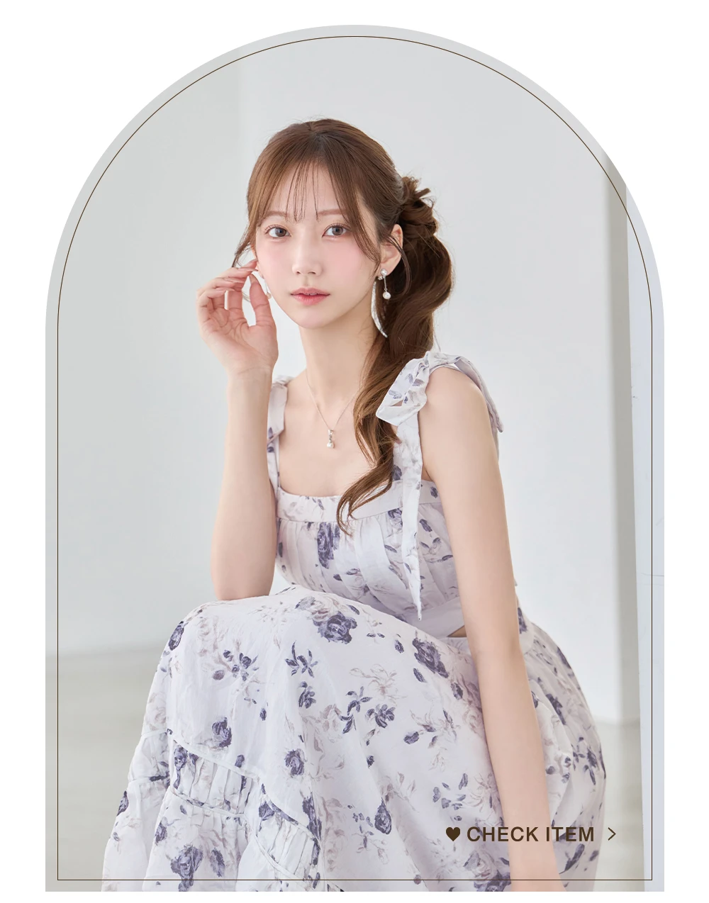 【DEA./ディア】フラワー/ シフォン/ サイドカット/ フレア/ ワンピース/ ミディアムドレス/ キャバドレス 2