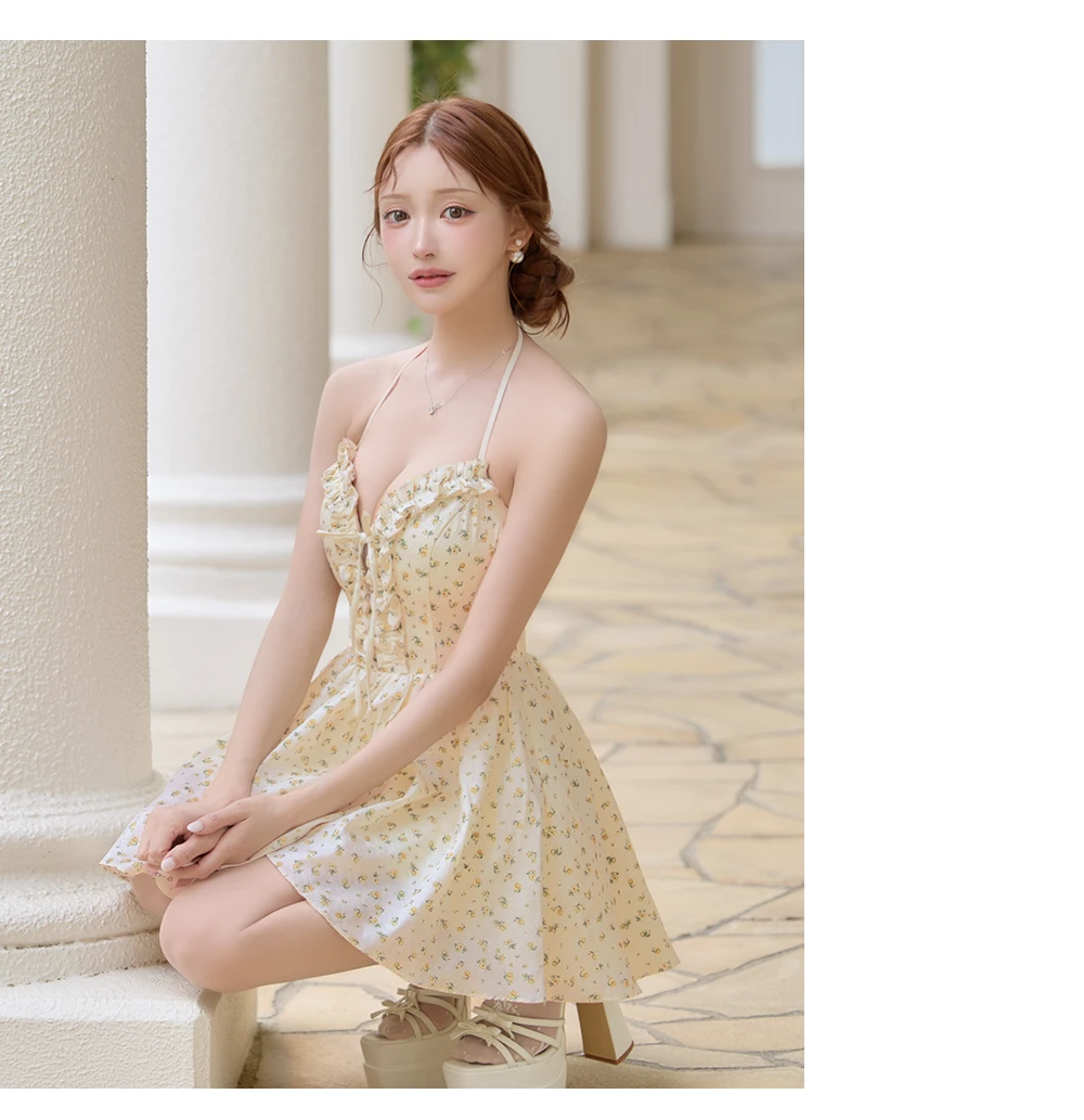 【ROBE de FLEURS/ローブドフルール】ホルターネックフラワーフレアミニドレス 2