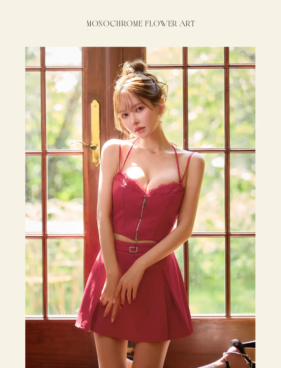 ROBE de FLEURS by Glossy ビスチェ風レース×ジップミニドレス レッド 着用イメージ