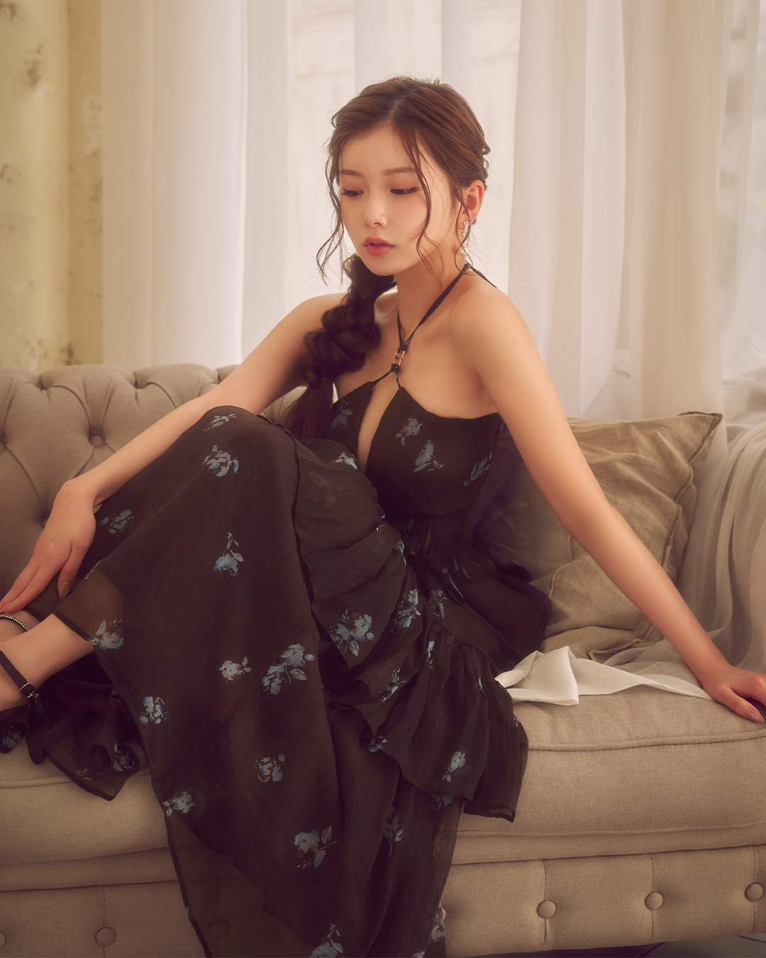 Robe Graceuse DE4695 フラワープリントワンピース 着用イメージ