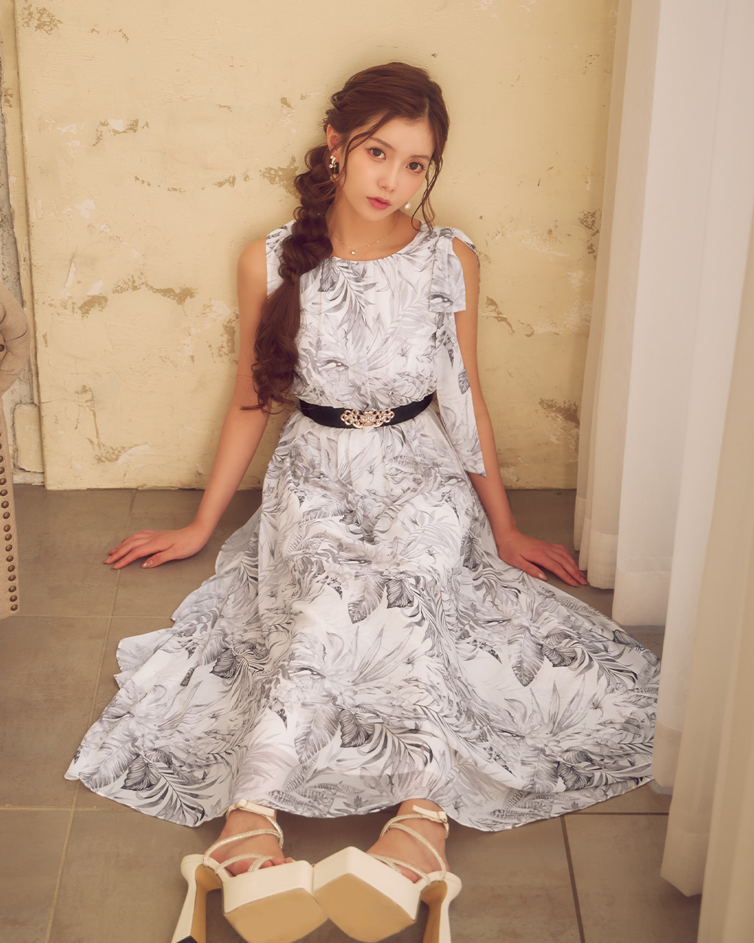 GINZA COUTURE LKC26111 花柄マキシワンピース 着用イメージ