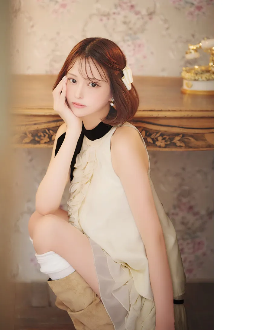 明日花キララ着用のDark Girly 大人可愛いブラックドレスコレクション