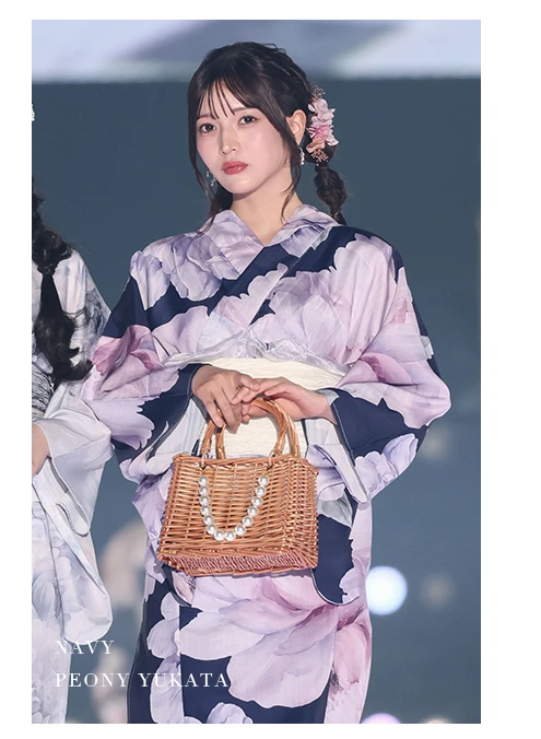 黒嵜菜々子着用浴衣