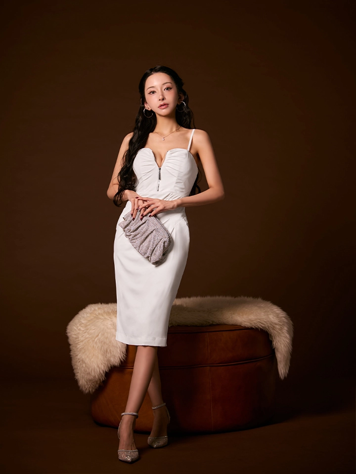 【JEAN MACLEAN/ジャンマクレーン】シンプル/ サテン/ キャミ/ フロントジップ/ タック/ タイト/ ひざ丈/ ミディアムドレス/ キャバドレス1