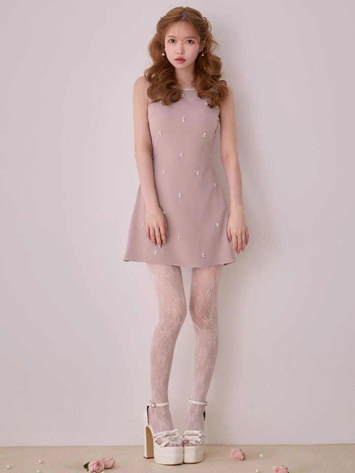 【IRMA/イルマ】ネックビジュー/ ラインストーン/ ノースリーブ/ ワンカラー/シンプル/ フレア/ ミニドレス/ キャバドレス4