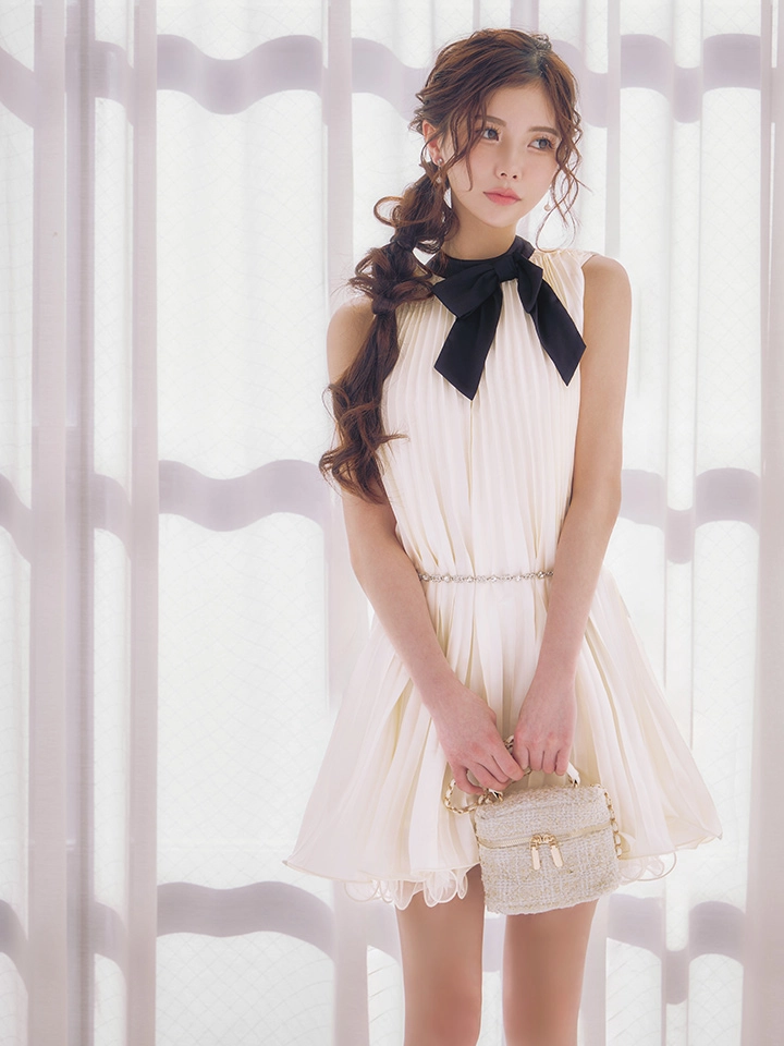 【an/アン】リボン/ チェーンベルト/ フリル/ プリーツ/ ノースリーブ/ Aライン/ フレア/ ミニドレス/ キャバドレス2