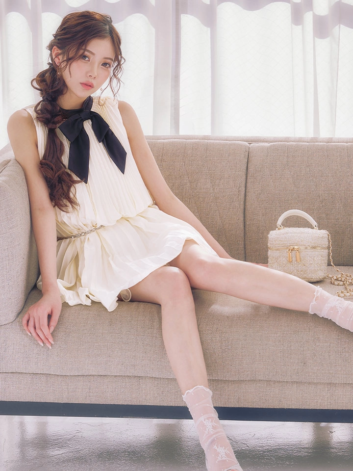 【an/アン】リボン/ チェーンベルト/ フリル/ プリーツ/ ノースリーブ/ Aライン/ フレア/ ミニドレス/ キャバドレス5