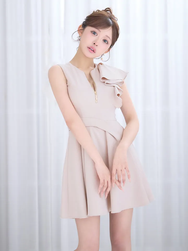 【an /アン】アシメデザイン/ フレアスリーブ/ ノースリーブ/ バストジップ/ ウエストタック/ フリル/ フレア/ Aライン/ ミニドレス/ キャバドレス4