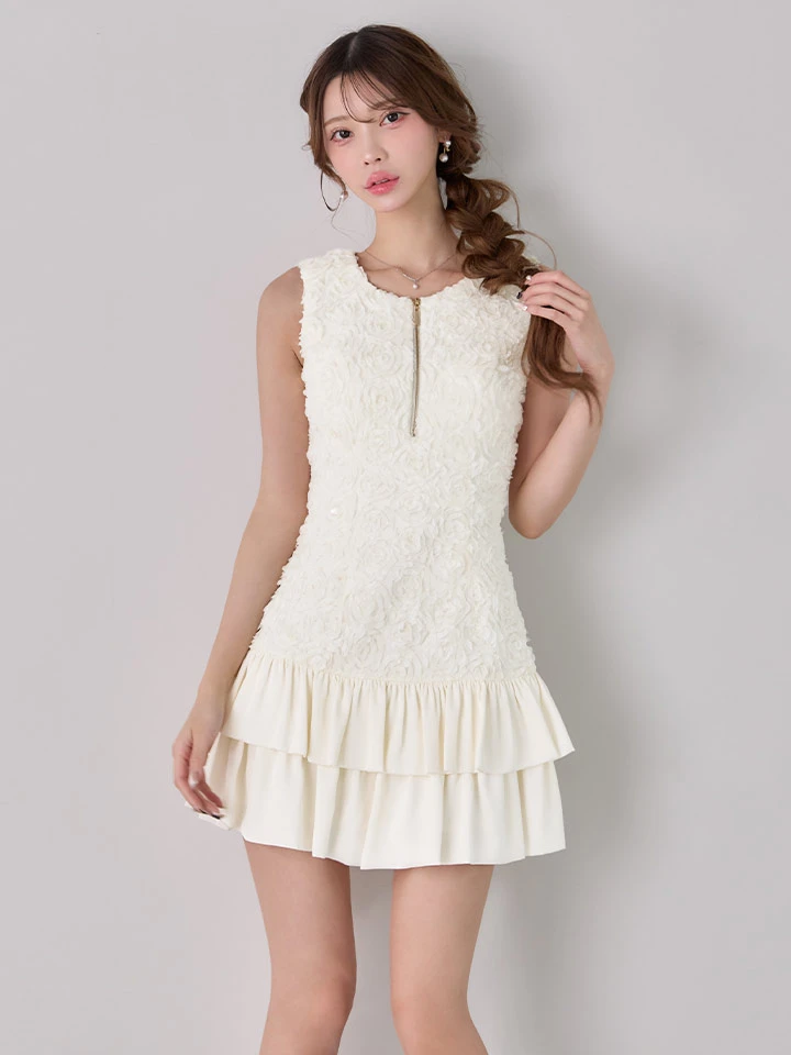 商品名の「【an/アン】立体フラワーレース/ ティアードフリル/ バストジップ/ スパンコール/ ノースリーブ/ フレア/ ミニドレス/ キャバドレス4