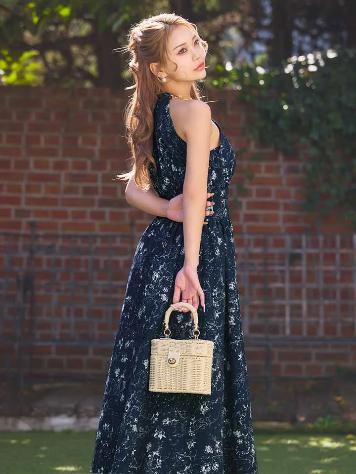 【DEA./ディア】花柄/ ホルターネック/ フレア/ ロング/ ワンピース/ ミモレ丈/ ミディアムドレス/ キャバドレス1