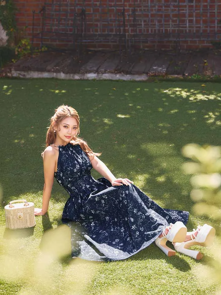 【DEA./ディア】花柄/ ホルターネック/ フレア/ ロング/ ワンピース/ ミモレ丈/ ミディアムドレス/ キャバドレス2