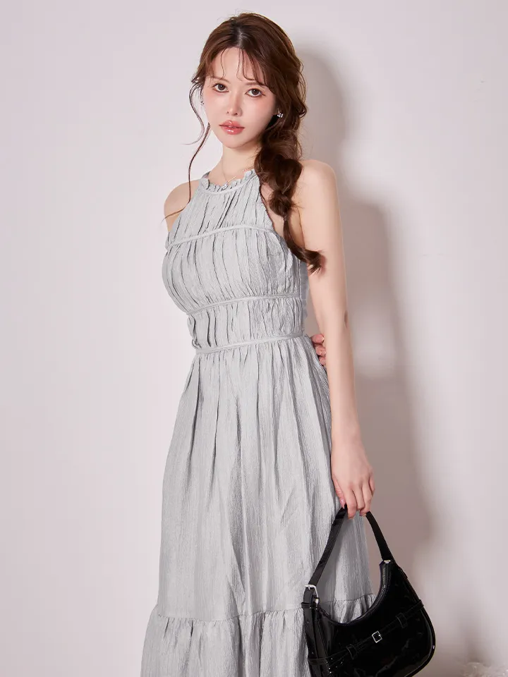 【DEA./ディア】ホルターネック/ サテン/ ティアード/ フレア/ ミディアムドレス/ キャバドレス2