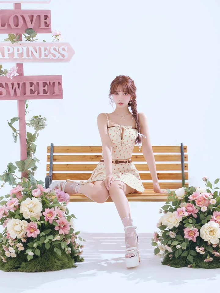 XSサイズあり【ROBE de FLEURS/ローブドフルール】小花柄/ レザーパイピング/ プリーツ/ セットアップ/ フレア/ ミニドレス/ キャバドレス5