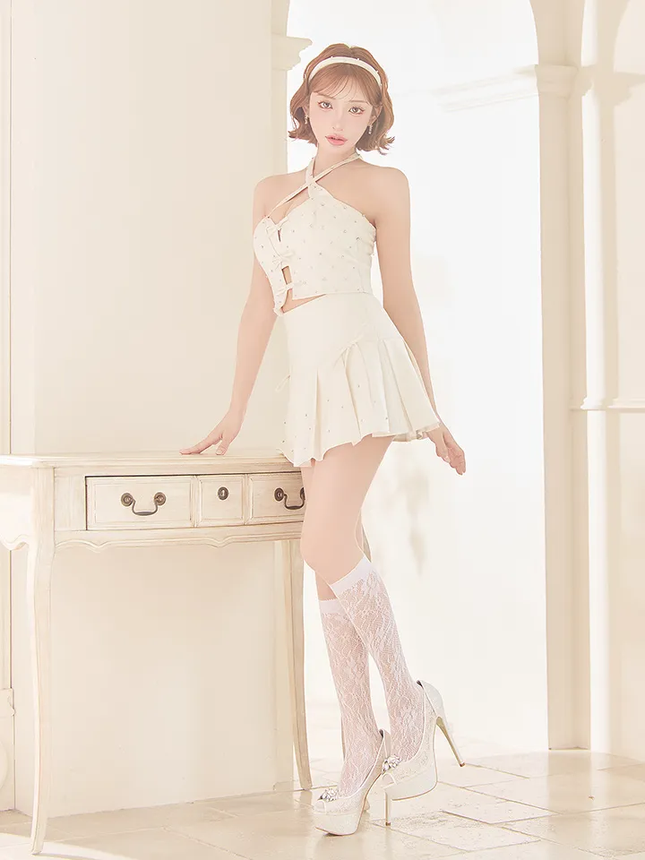 【ROBE de FLEURS/ローブドフルール】クロスホルター/ ビジュー/ ミニリボン/ フレア/ セットアップ/ ミニドレス/ キャバドレス1