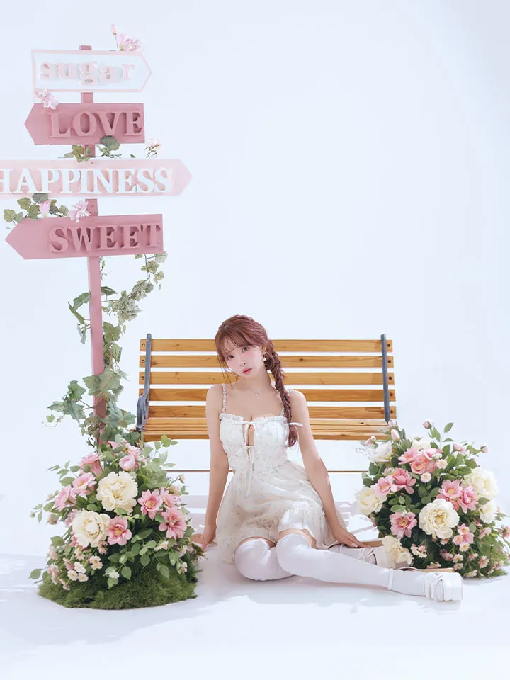 【ROBE de FLEURS/ローブドフルール】フラワー/ スタッズ/ リボン/ キャミ/ フレア/ ミニドレス/ キャバドレス1