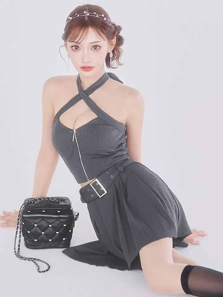 【ROBE de FLEURS Glossy/ローブ・ド・フルール グロッシー】リブ/ ホルターネック/ バストジップ/ セットアップ/ フレア/ ミニドレス/ キャバドレス4